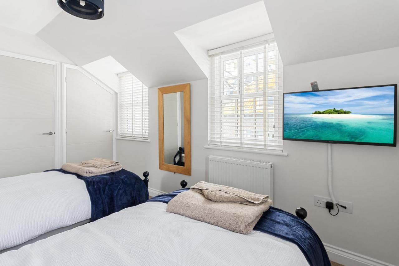 A Modern And Cosy Apartment Just Yards From Brixham'S Bustling Harbourside מראה חיצוני תמונה
