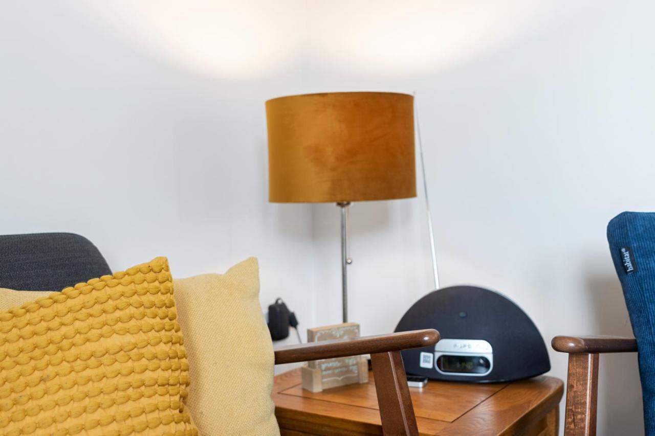 A Modern And Cosy Apartment Just Yards From Brixham'S Bustling Harbourside מראה חיצוני תמונה